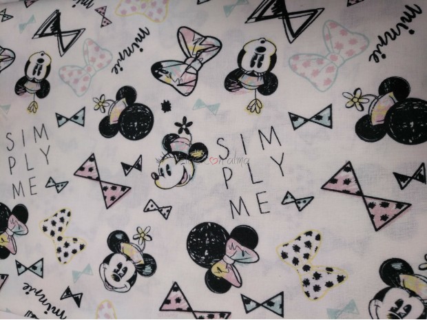 DISNEY SIMPLY ME