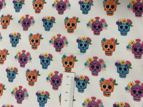 CALAVERAS COLOR FONDO BLANCO